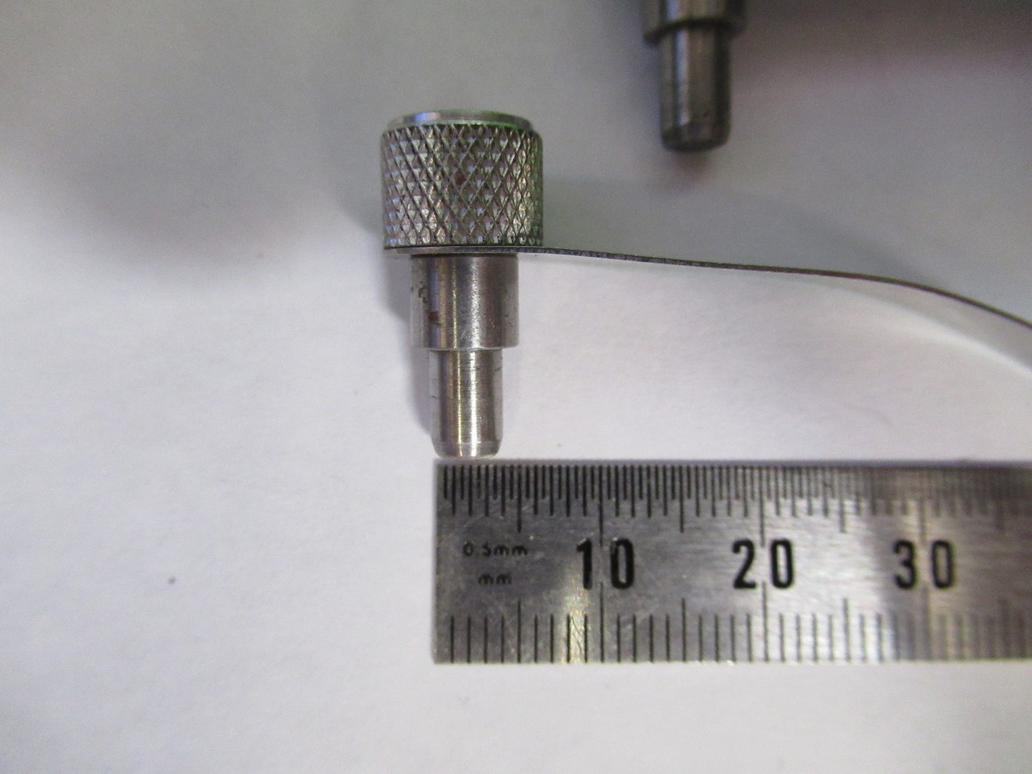 BAUSCH LOMB PAIR CLIPS STAGE MICROSCOPE PART AS PICTURED  T3-B-46