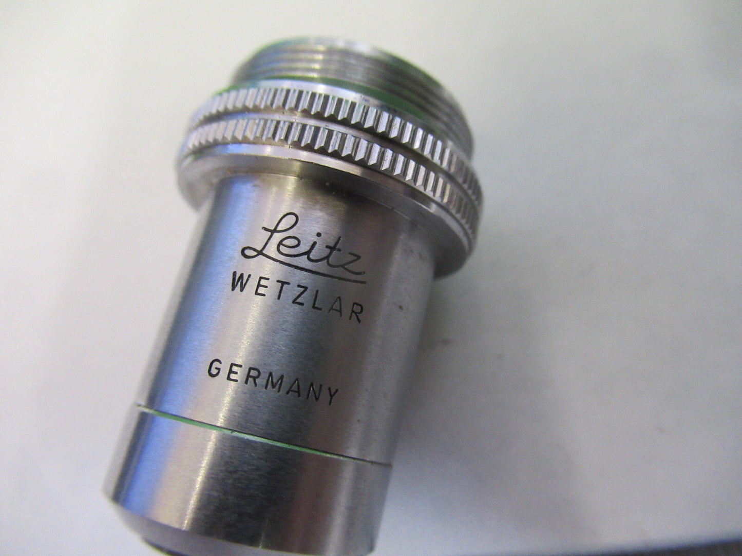 MICROSCOPE POL OBJECTIVE LEITZ 5.6X LENS GERMANY OPTICS AS PICTURED #S2-C-88