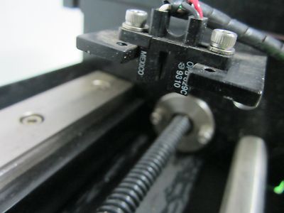 OPTICAL LASER  LINEAR STAGE POSITIONING WITH MOTOR OPTICS AS IS BIN#A6