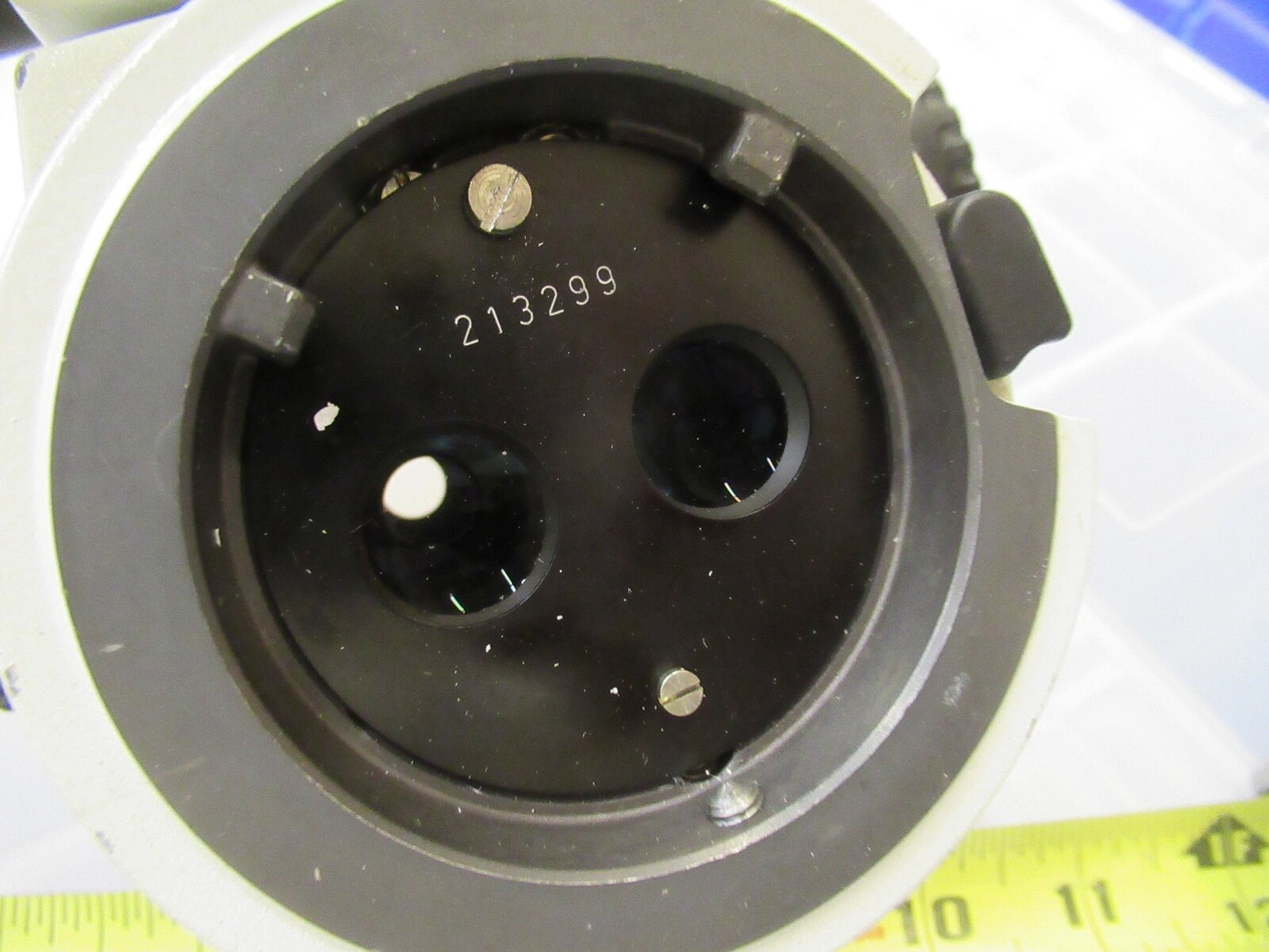WILD HEERBRUGG SWISS HOLDER ASSEMBLY 411588 MICROSCOPE PART AS PICTURED TC-4