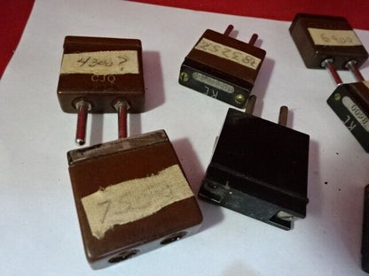 LOT VINTAGE QUARTZ CRYSTAL RESONATORS MIL SPEC FREQUENCY CONTROL RADIO #6V-A-22