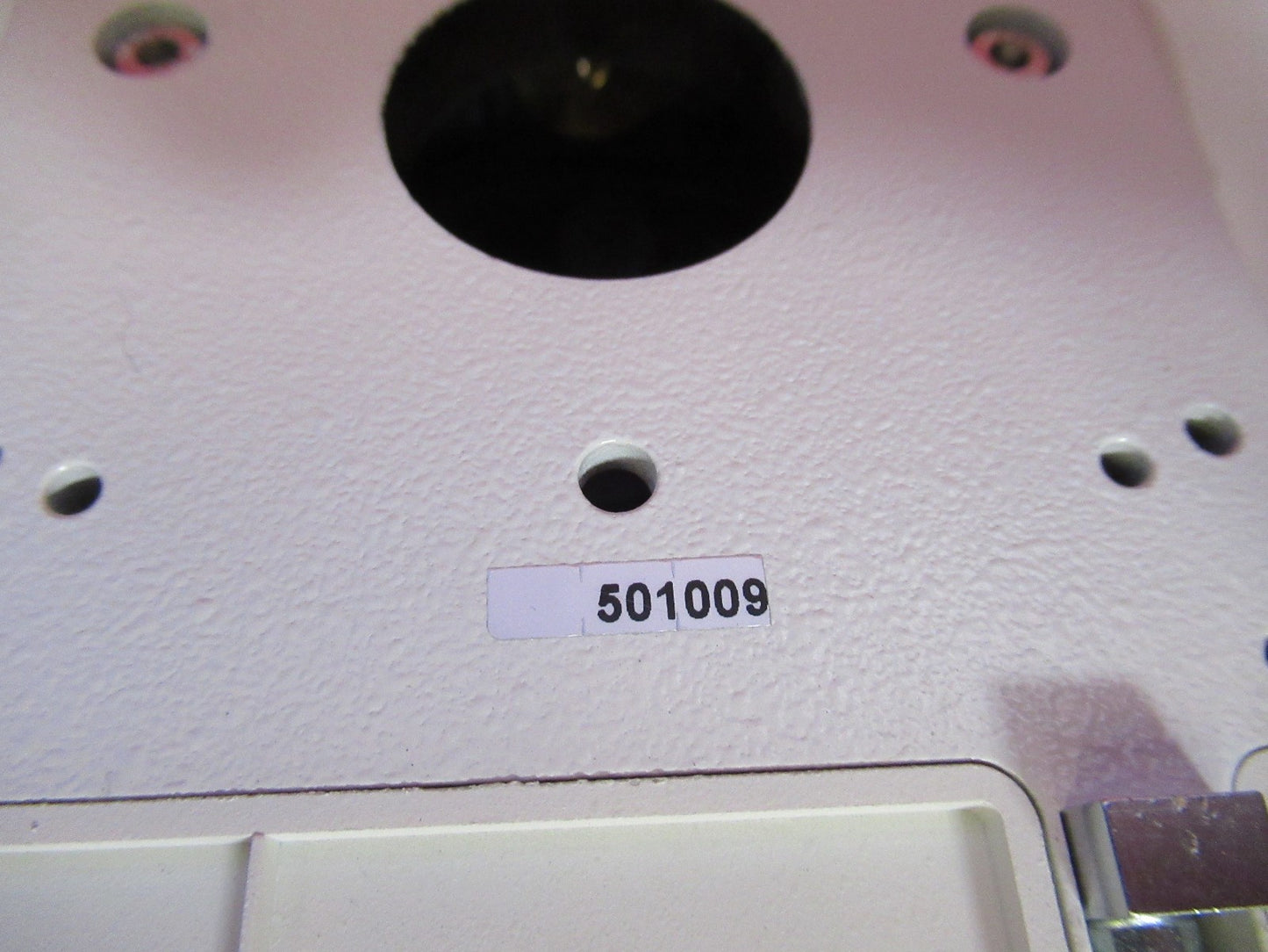 LEICA LEITZ GERMANY DMRB NOSEPIECE 501009 MICROSCOPE PART AS PICTURED T7-A-88