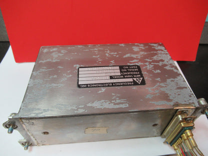 FEI QUARTZ OSCILLATOR FE2204A FREQUENCY STANDARD FEI 5 MHz AS PICTURED 6V-FT-78