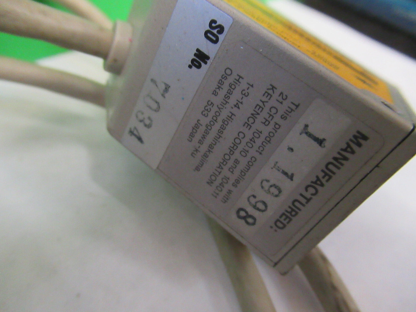 KEYENCE BL-500 LASER POSITIONING SENSOR AS PICTURED S1-B-51