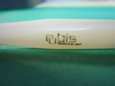 LOT 2 EA SWISS PLASTIC TWEEZER RUBIS SWITZERLAND CHEMICAL RESISTANCE BIN#A4-02