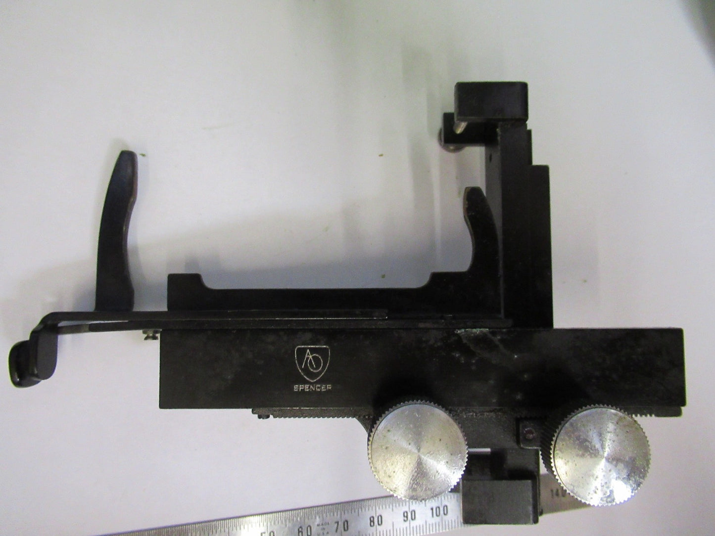 ANTIQUE UNIVERSAL AO SPENCER XY CLIPS MICROSCOPE PART AS PICTURED U9-A-31