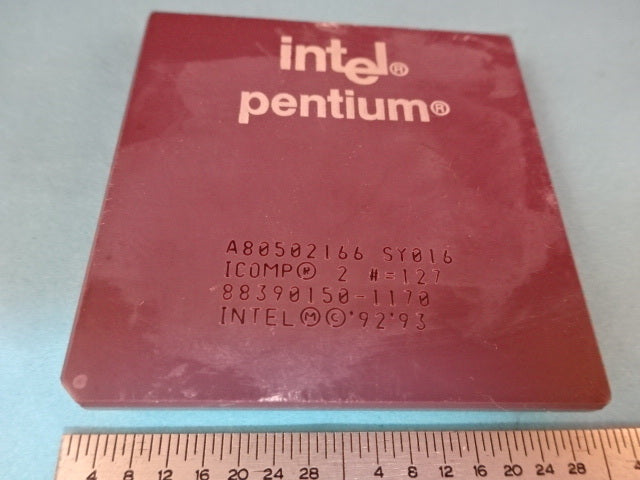 FOR PARTS RECYCLE SCRAP GOLD PENTIUM INTEL CHIP PROCESSOR AS IS #AV-05