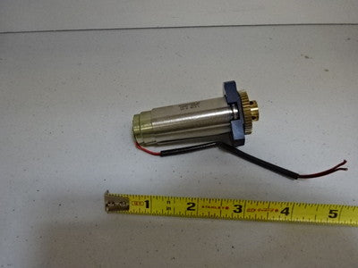 MIKROSKOPTEIL LEITZ WETZLAR MINIMOTOR SWISS 22/2 NOSEPIECE AS IS #V3-C-04