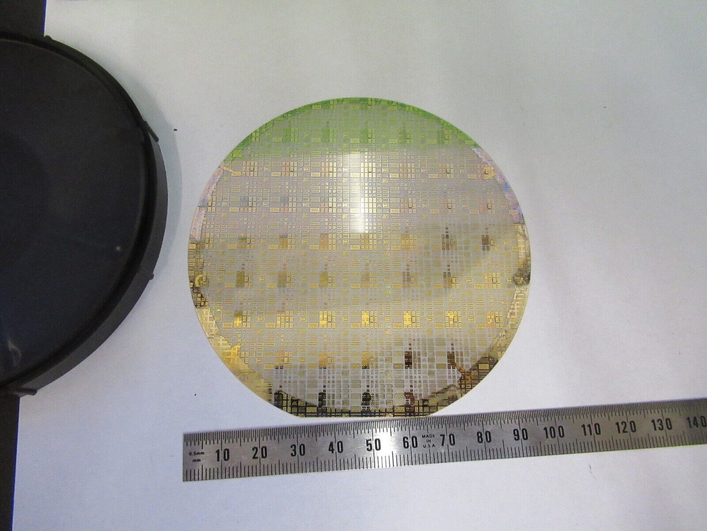 SAPPHIRE WAFER + COMPONENTS COLLECTABLE AS PICTURED G5-A-77