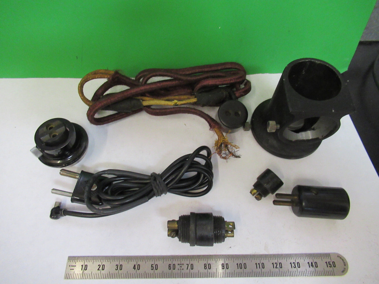 CARL ZEISS LOT LAMP ACCESSORIES ANTIQUE  MICROSCOPE PART AS PICTURED S7-A-98