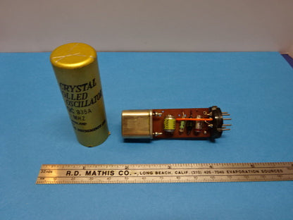 Vintage Quartz Resonator Salford England Frequency Control 1 MHz