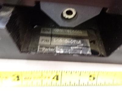 LARGE PARKER DAEDAL POSITIONING STAGE VERY HEAVY PART AS IS &IL-74-06