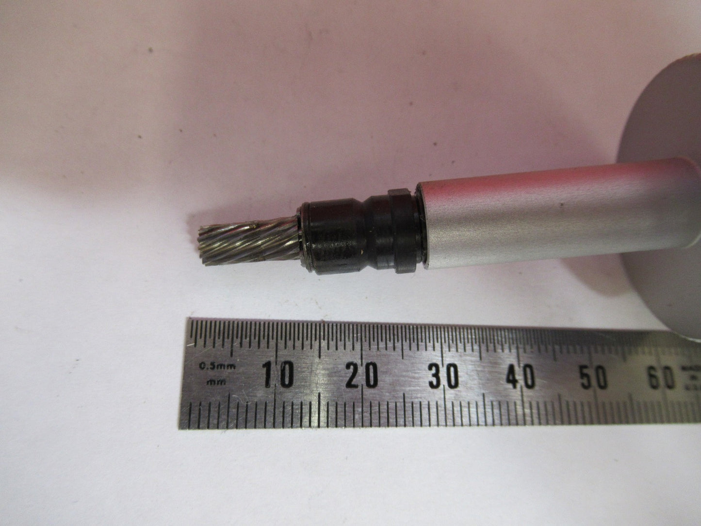 LEICA LEITZ GERMANY DMRB KNOB CONDENSER  MICROSCOPE PART AS PICTURED T5-A-17
