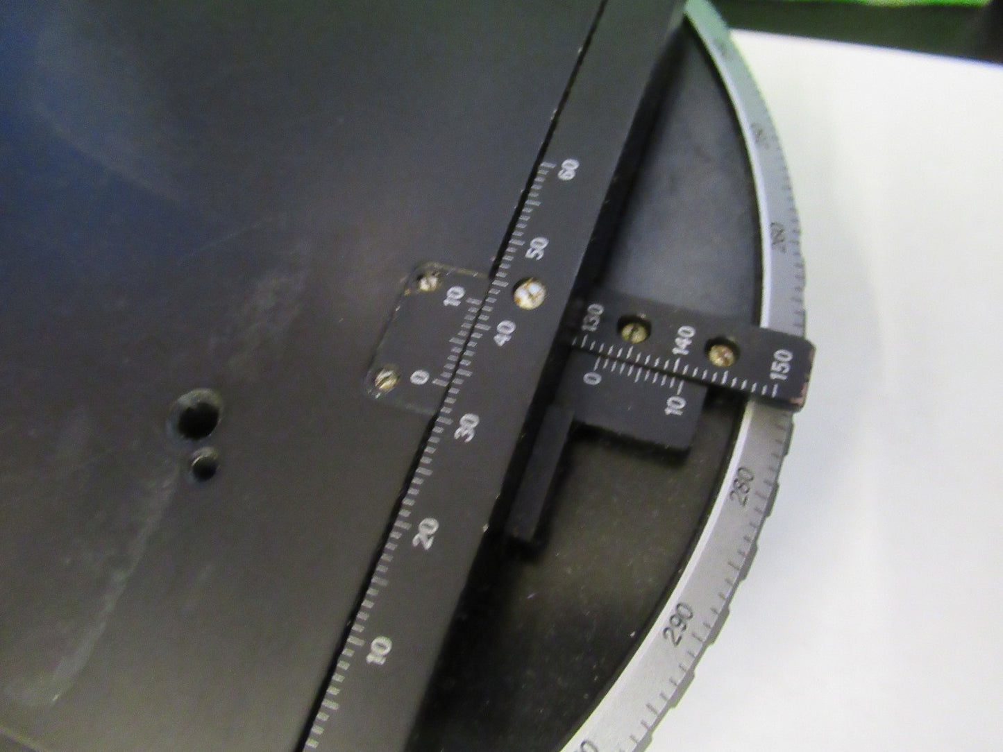 ZEISS GERMANY XY ROTABLE TABLE POLARIZER MICROSCOPE PART AS PICTURED V8-B-13