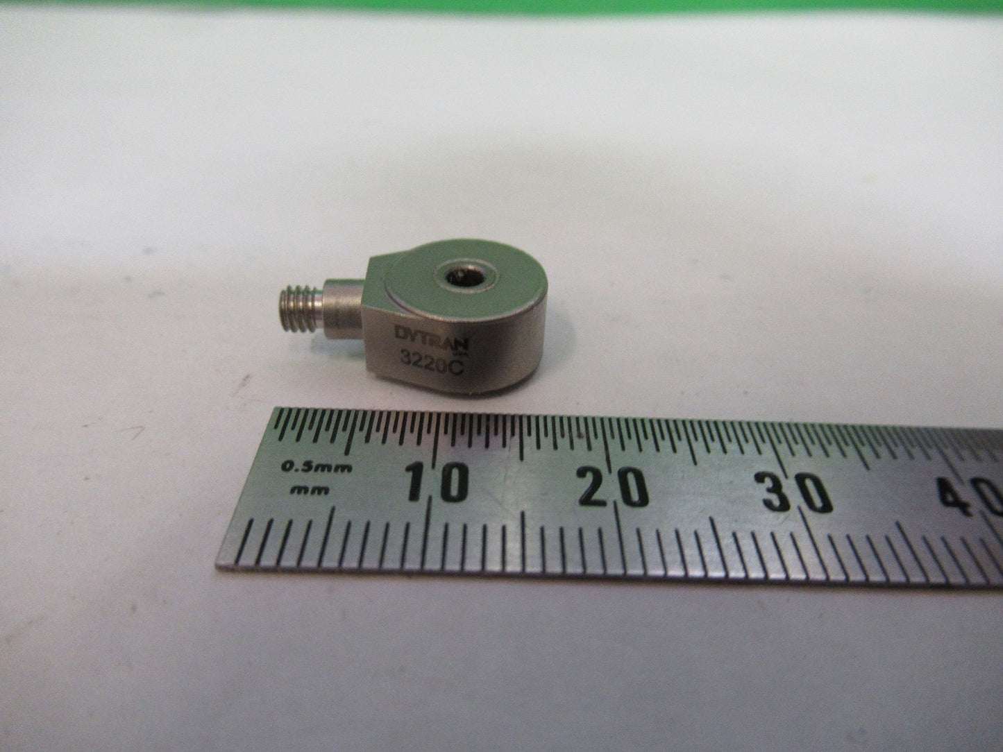 DYTRAN 3220C sense 1.5 pC/g ACCELEROMETER VIBRATION SENSOR AS PICTURED V3-A-70