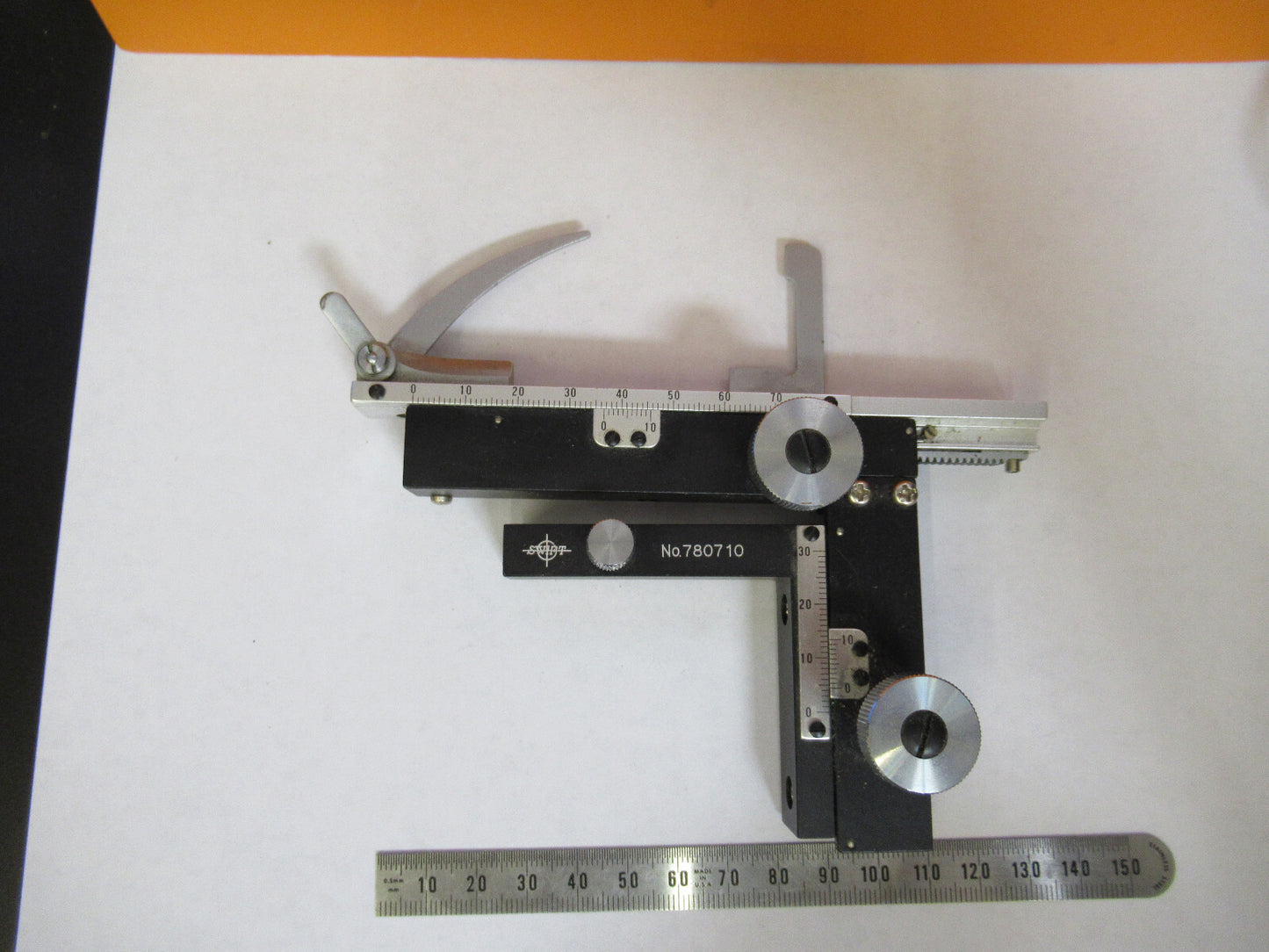 JAPAN SWIFT  XY CLIPS STAGE MICROSCOPE PART AS PICTURED Y3-A-105