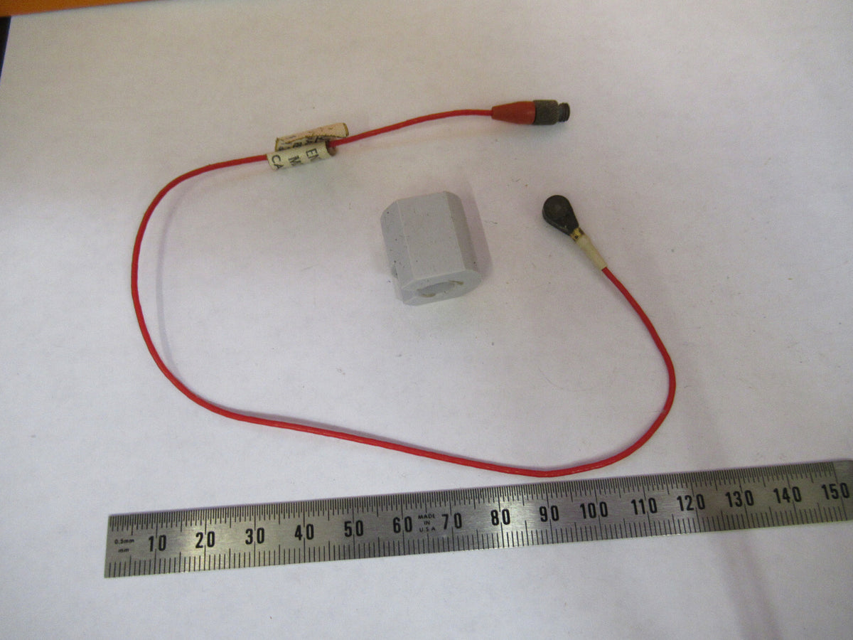 PCB PIEZOTRONICS ENDEVCO 2222C ACCELEROMETER+ CABLE 3093 AS PICTURED 72-C-06