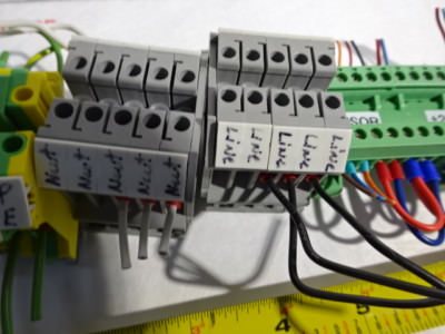 LOT PHOENIX CONTACT TERMINALS TYP D-UK 4/10 CONTROL SYSTEMS AS PICTURED &96-33