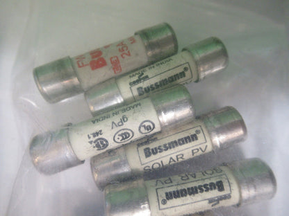 LOT +20 pcs  BUSSMANN ASSORTED FUSES 20 AMPS AS PICTURED T6-B-18