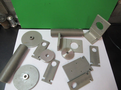SERVO KIT LOT GEARS + ACCESSORIES ROBOTICS MECHATRONICS AS PICTURED G5-A-18