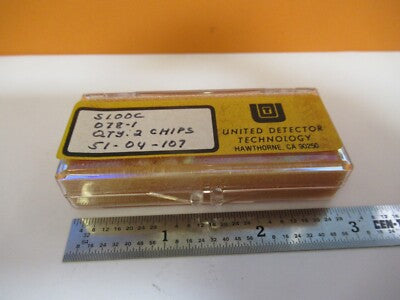 UDT UNITED DETECTOR TECHNOLOGY PHOTODIODE LOT 2 EA CHIPS LIGHT SENSOR &8C-A-84