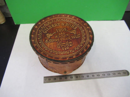 COLLECTABLE SUNDIAL GILBERT LONDON LEATHER CASE AS PICTURED T3-C-19