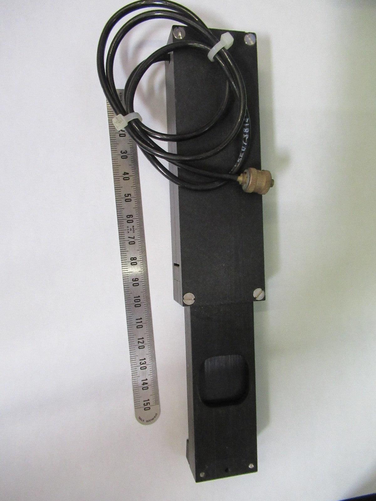 LIGHT SHUTTER ILLUMINATION MICROSCOPE PART  AS PICTURED T4-A-04