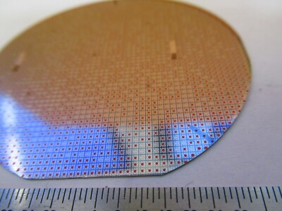 COLLECTABLE GOLD PLATED SILICON WAFER WITH ELECTRONIC COMPONENTS AS PIC &H8-C-34