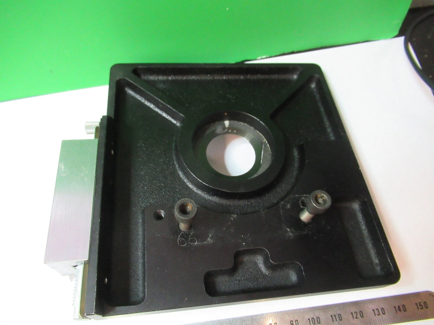 REICHERT AUSTRIA STAGE XY TABLE WORKS OK  MICROSCOPE PART AS PICTURED G5-A-27