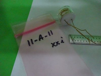 VINTAGE QUARTZ CRYSTAL SEALED GLASS PACKAGE  FREQUENCY  #11-A-11