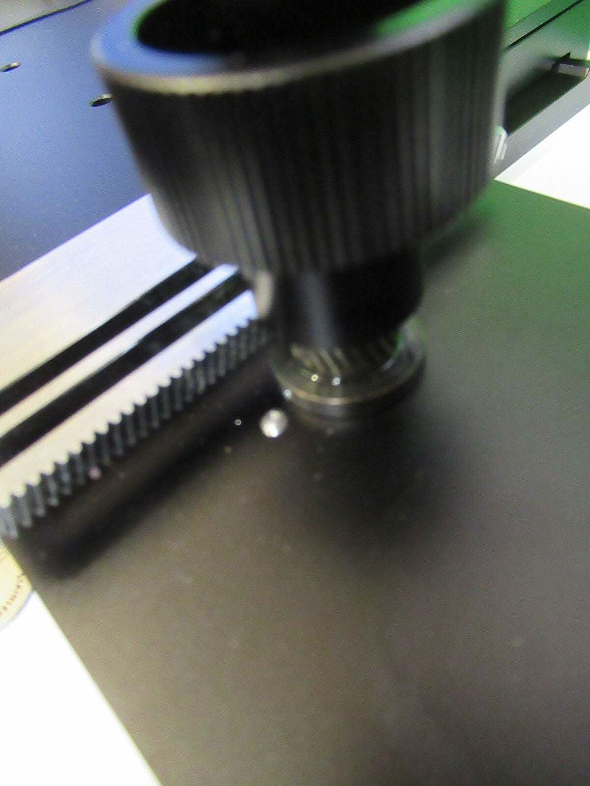 Fisher Scientific Japan Xy Stage Table Microscope Part