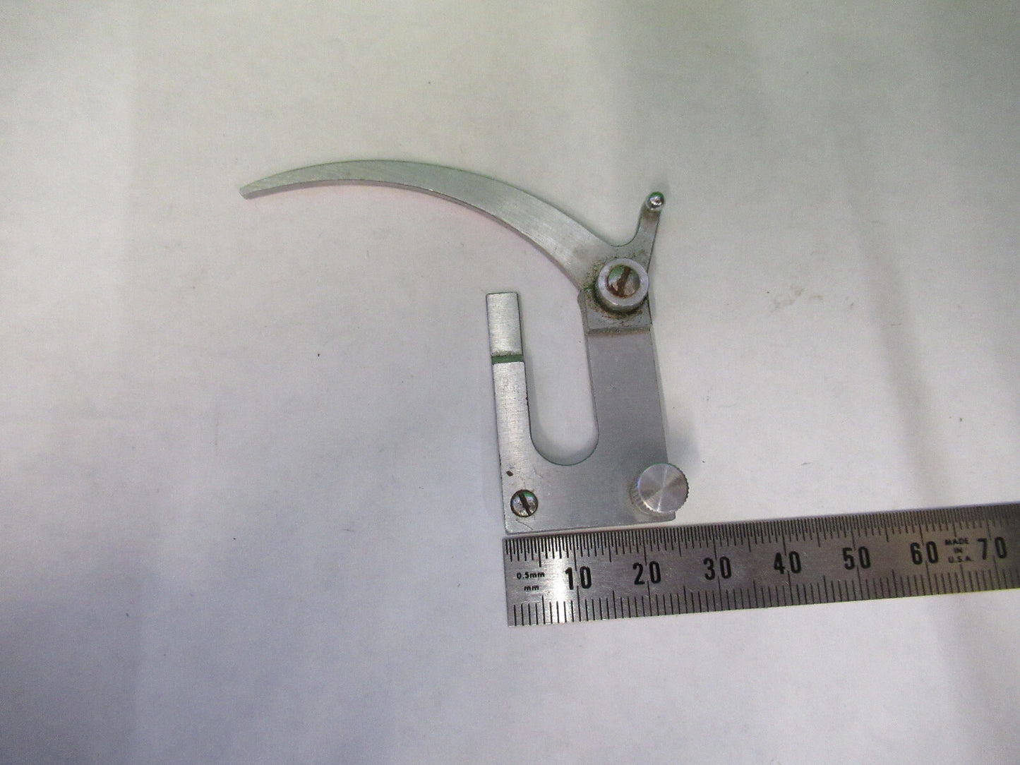 OLYMPUS JAPAN CLIP STAGE MICROSCOPE PART AS PICTURED 82-A-57