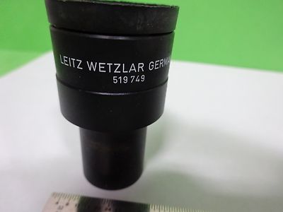 MICROSCOPE PART LEITZ GERMANY EYEPIECE OCULAR 519749 10X OPTICS AS IS BIN#Y5-04