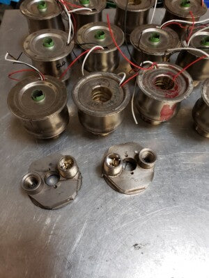 FOR PARTS lot TRANSMITTER 418-17054 AIRCRAFT PRESSURE FUEL AS PICTURED &Q1-FT70