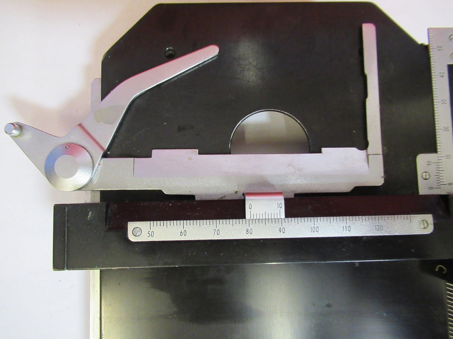 OLYMPUS JAPAN  XY STAGE TABLE MICROSCOPE PART AS PICTURED T5-A-10