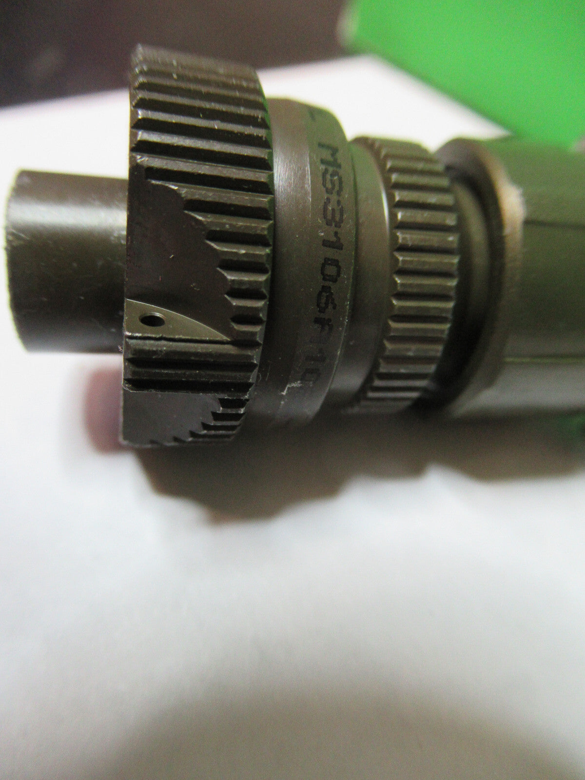 AMPHENOL MS3106A10SL-4S MIL SPEC TWO PINS for ACCELEROMETER AS PIC G3-FT-97
