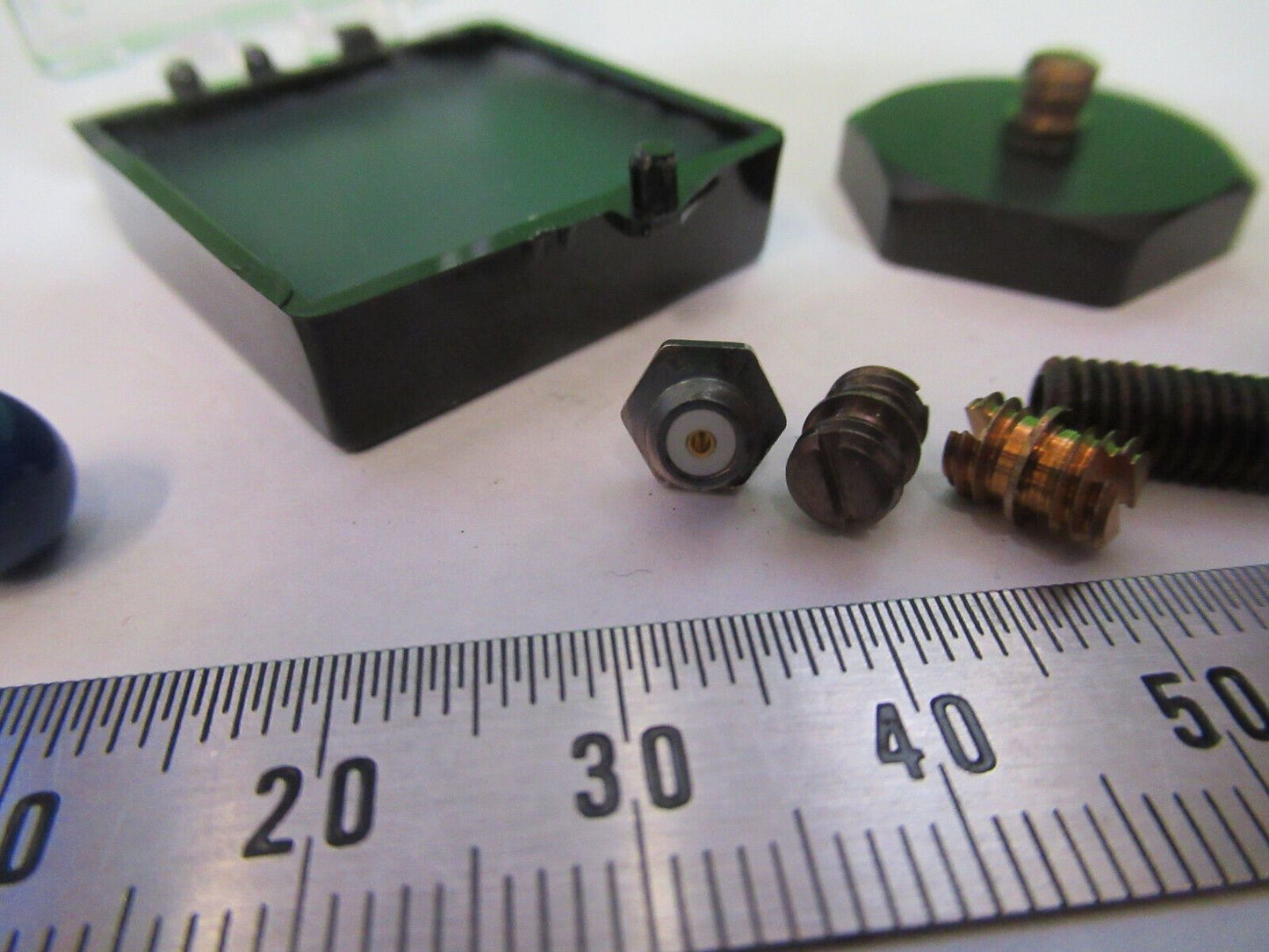 PCB PIEZOTRONICS ACCESSORIES WAX STUDS BASES for ACCELEROMETER PICTURED &R9-B-02