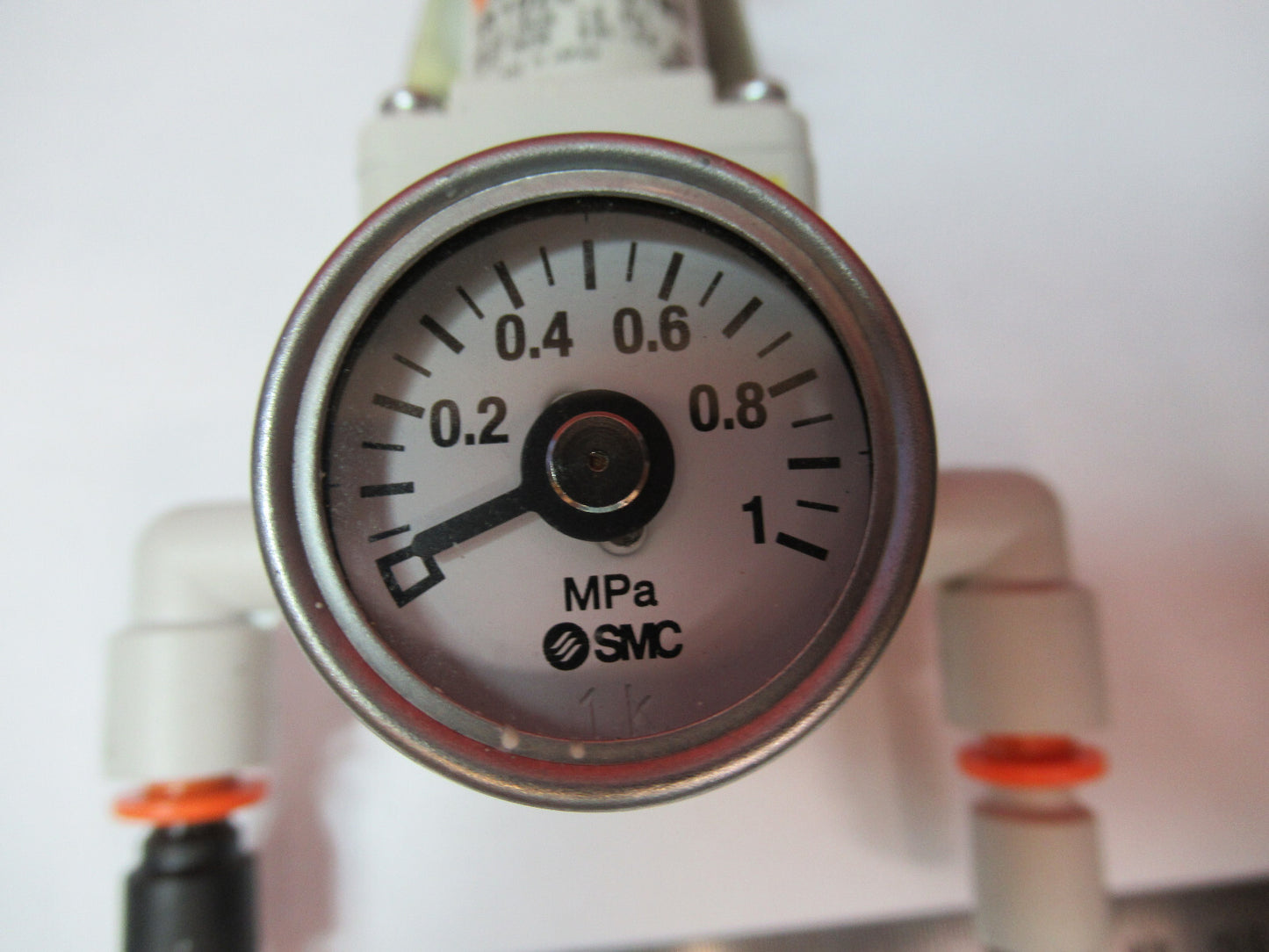 SMC JAPAN PNEUMATICS MANOMETER IR1020-01BG AS REMOVED  AS PICTURED  T7-A-15