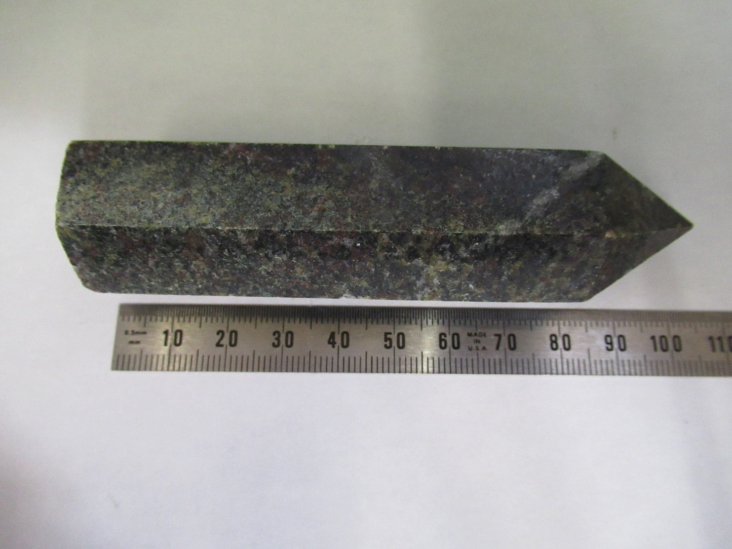AMAZING POINTY MINERAL SAMPLE BEAUTIFUL SPECIMEN AS PICTURED T7-FD-90