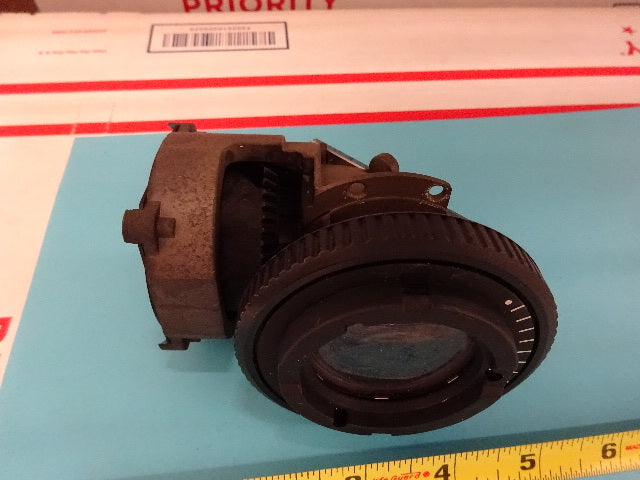 MICROSCOPE PART NIKON JAPAN OPTIPHOT IRIS DIAPHRAGM OPTICS AS IS #AH-FT-02