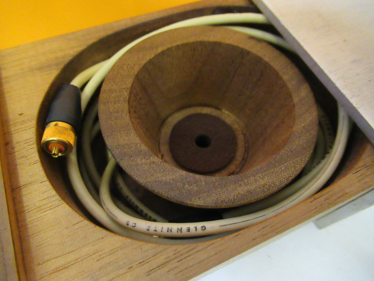 ELECTRA 6049-2 UNIAXIAL ACCELEROMETER VIBRATION SENSOR AS PICTURED X6-A-29
