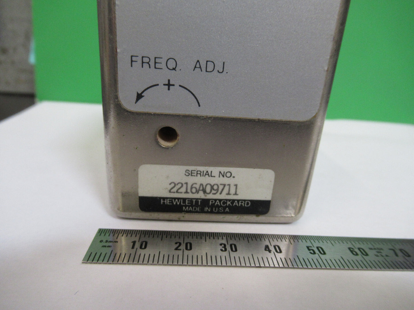 HP HEWLETT PACKARD 10811-60111 Quartz SC cut OSCILLATOR TIME BASE &Z5-C-03