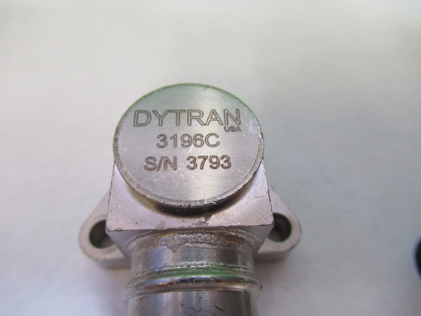 ACCELEROMETER NSN 6610-01-535-8239 AIRCRAFT VIBRATION SENSOR AS PICTURED U8-A108