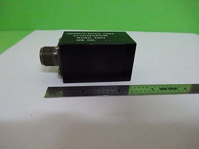 Unholtz-Dickie 8803 Accelerometer 100 mV/g Vibration Sensor