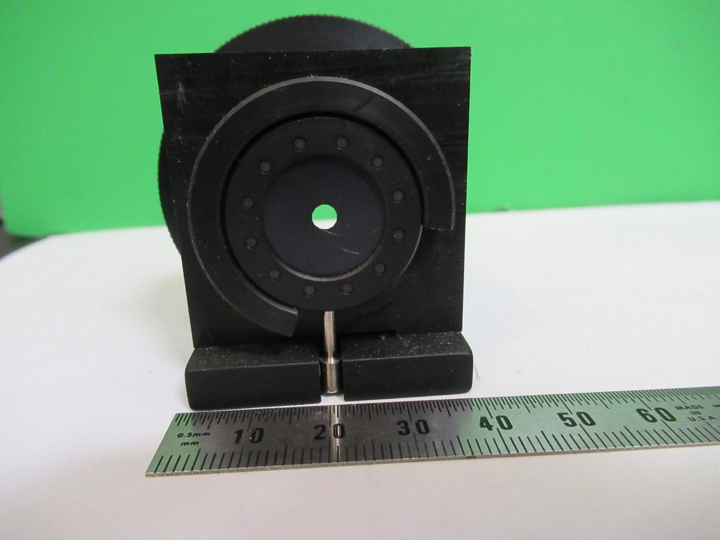 OLYMPUS JAPAN MOUNTED IRIS DIAPHRAGM OPTICS MICROSCOPE PART AS PICTURED T6-B-10