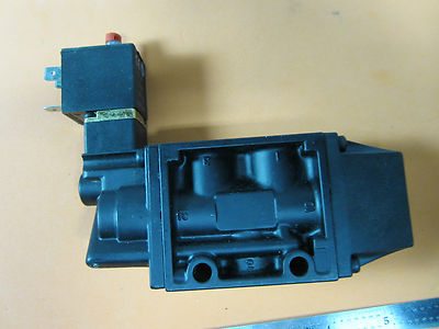 PNEUMATIC AIR VALVE NORGREN  BIN#E2