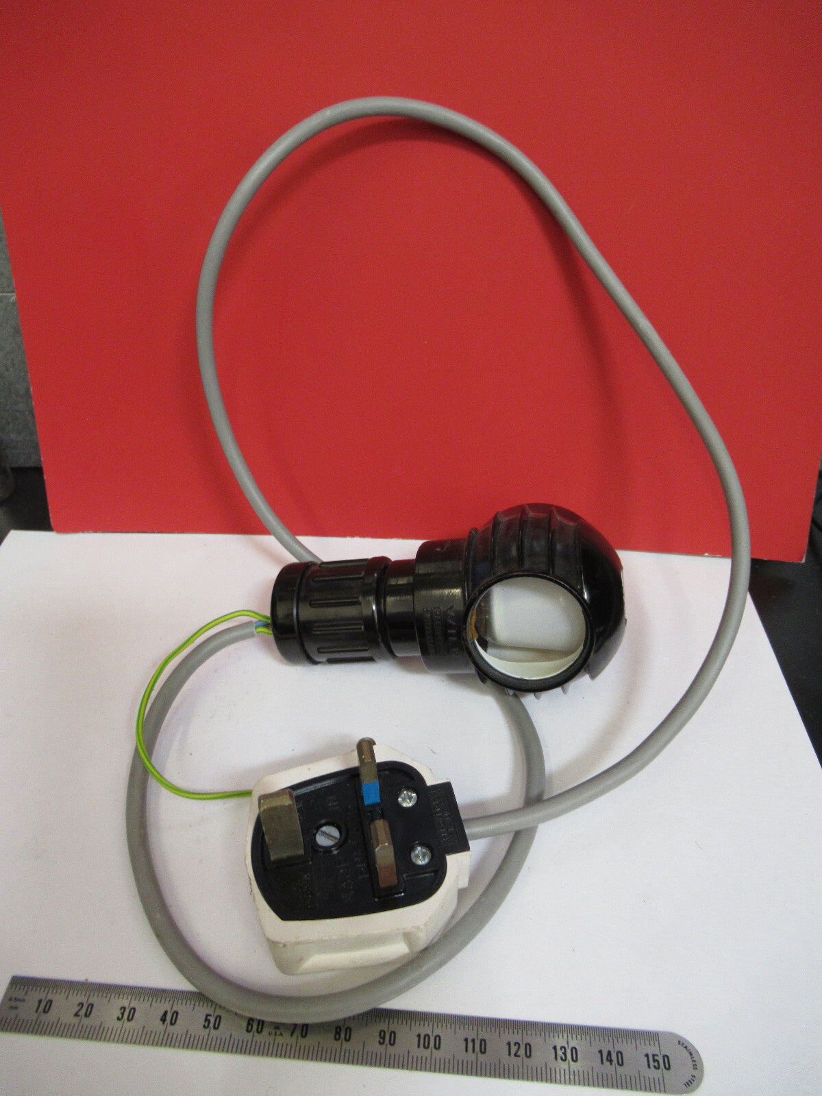 FOR PARTS WILD M11 LAMP AS IS MICROSCOPE PART OPTICS AS PICTURED Y5-A-50