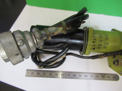 FOR PARTS SIKORSKY S1565-61879-5-N  RETAINER ASSEMBLY AS IS AS PICTURED  Q7-B-07
