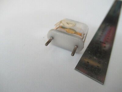 QUARTZ CRYSTAL FREQUENCY CONTROL BLILEY BG27 GLASS PACKAGE AS PICTURED &F2-A-84