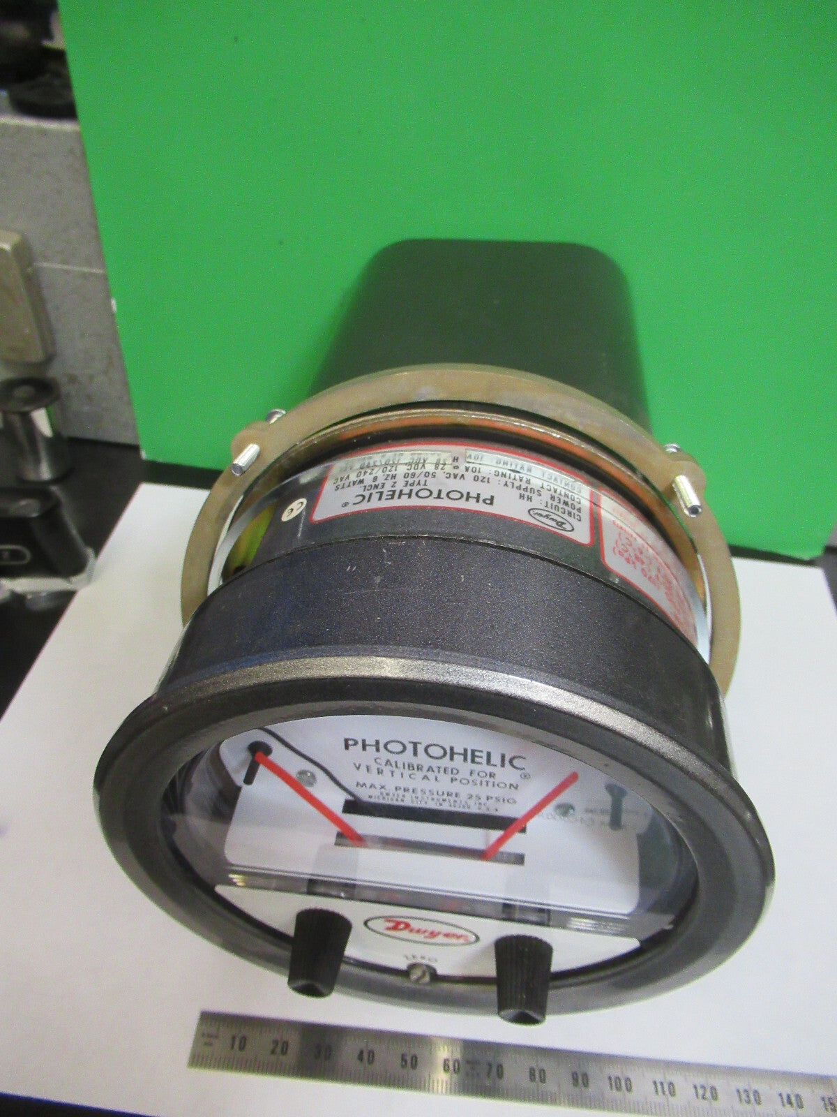 Photohelic Gauge Pressure Ventilation Clean Room Dwyer